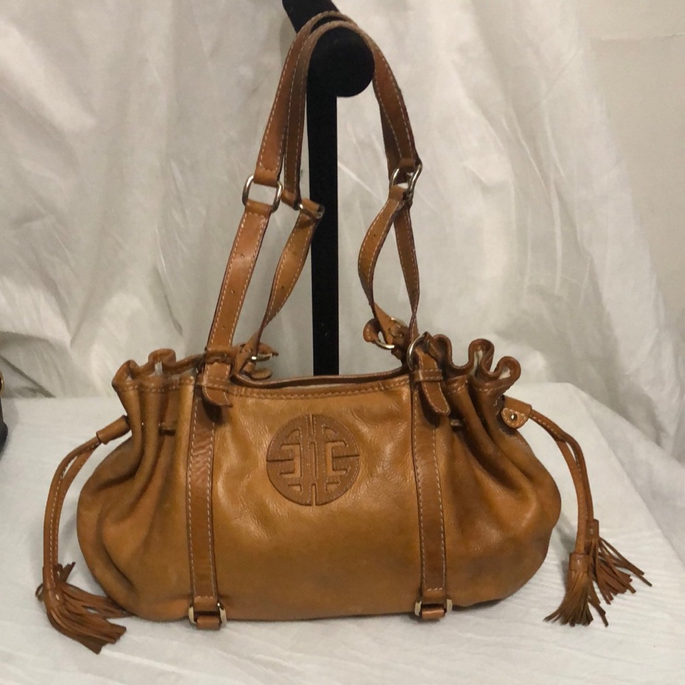 Antonio Melani Leather Slouchy HoboShoulder Bag
